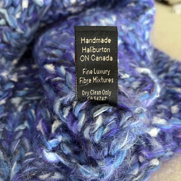 Handknit Dickie/Shoulder Shrug - beautiful shades of blue - Picture 6 of 10